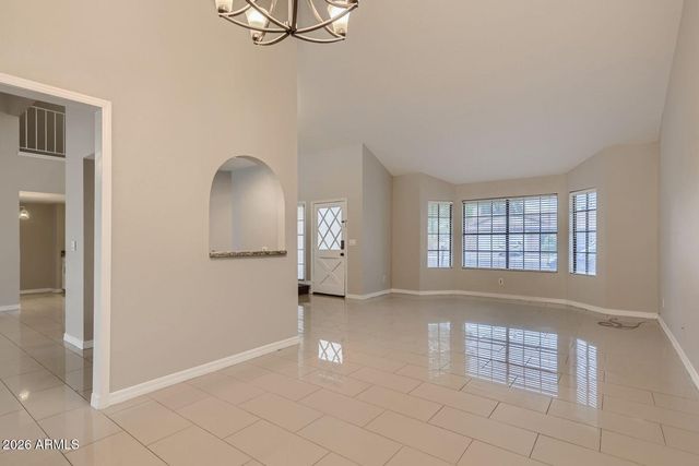 5337 W DESERT HILLS Drive, Glendale, AZ 85304