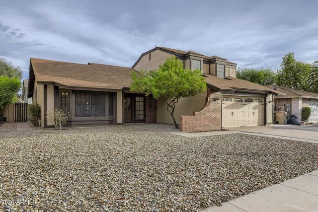 5337 W DESERT HILLS Drive, Glendale, AZ 85304