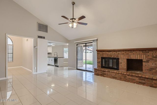 5337 W DESERT HILLS Drive, Glendale, AZ 85304