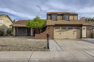 5337 W DESERT HILLS Drive, Glendale, AZ 85304