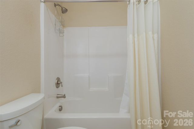 48 River Walk Drive, Asheville, NC 28804