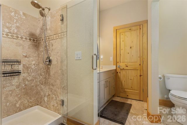 48 River Walk Drive, Asheville, NC 28804