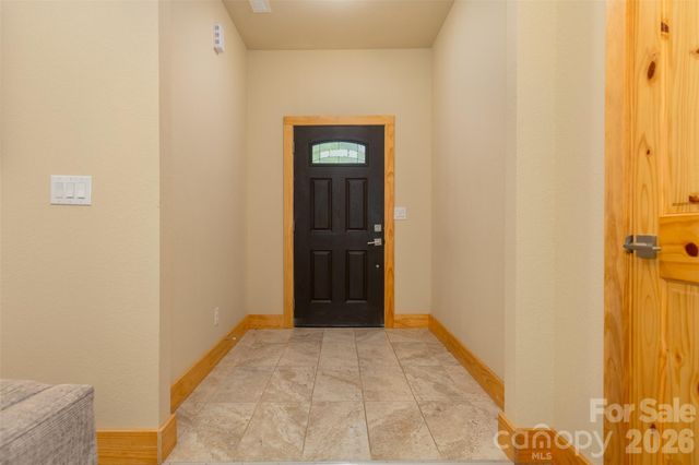 48 River Walk Drive, Asheville, NC 28804