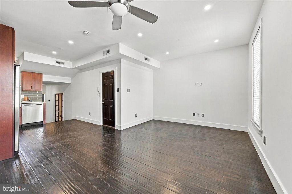 2200 PINE ST #102, Philadelphia, PA 19103 — photo 5