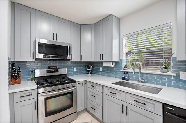 10403 Trail Ridge Court, Houston, TX 77064