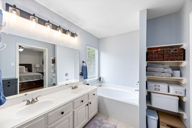 10403 Trail Ridge Court, Houston, TX 77064