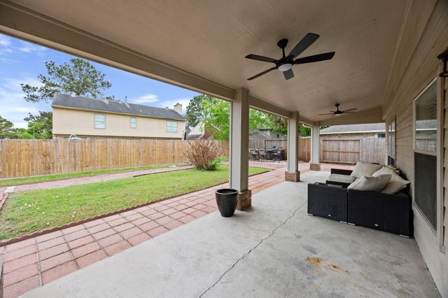 10403 Trail Ridge Court, Houston, TX 77064