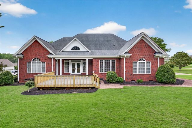 6 Ione Circle, Williamston, SC 29697