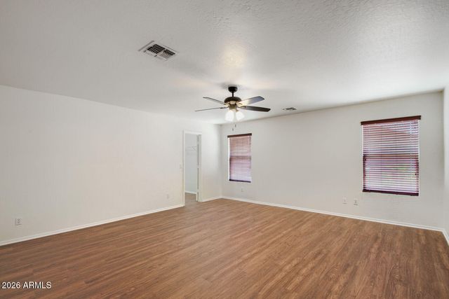 3219 W SAINT ANNE Avenue, Phoenix, AZ 85041
