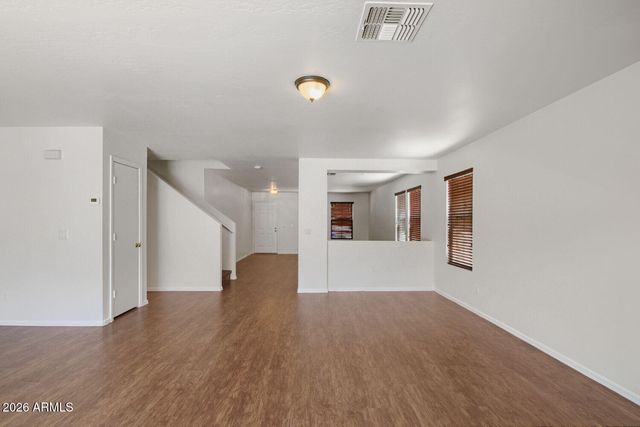 3219 W SAINT ANNE Avenue, Phoenix, AZ 85041