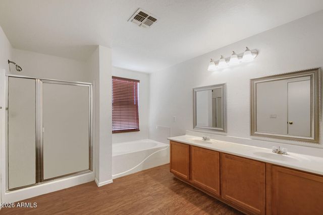 3219 W SAINT ANNE Avenue, Phoenix, AZ 85041