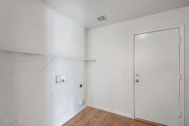 3219 W SAINT ANNE Avenue, Phoenix, AZ 85041