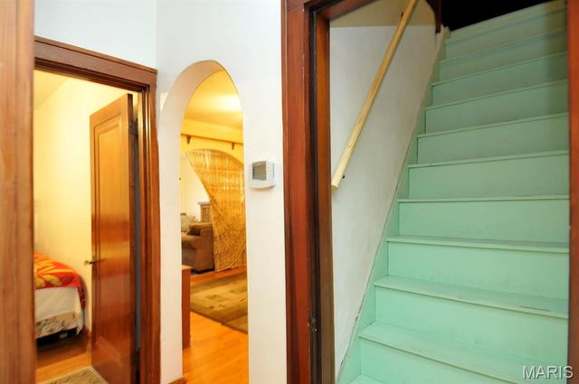 6414 West Court, St Louis, MO 63116