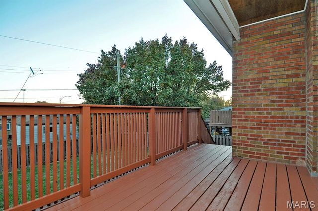 6414 West Court, St Louis, MO 63116