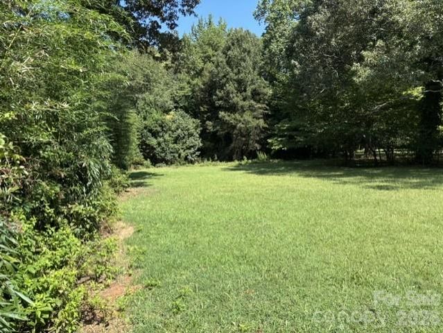7331 Mallard Creek Road, Charlotte, NC 28262