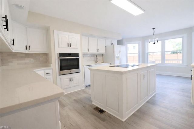 908 Rio Bravo BND, Virginia Beach, VA 23456