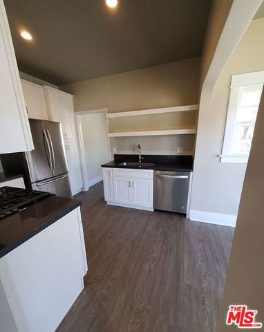 1545 E 4th Street, Long Beach, CA 90802