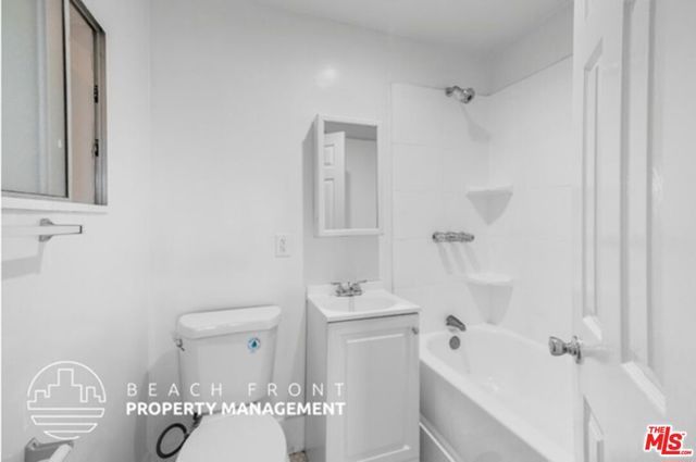 1545 E 4th Street, Long Beach, CA 90802