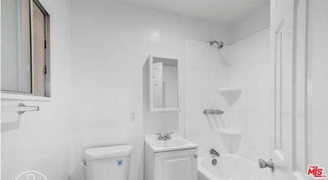 1545 E 4th Street, Long Beach, CA 90802