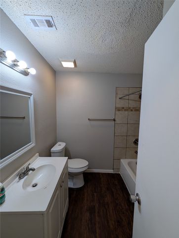 633 Christie Court, Everman, TX 76140