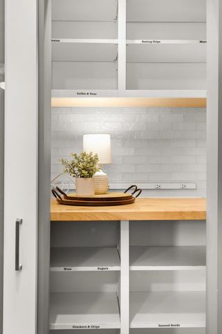 2194 Gardenette Drive N, White Bear Lake, MN 55110