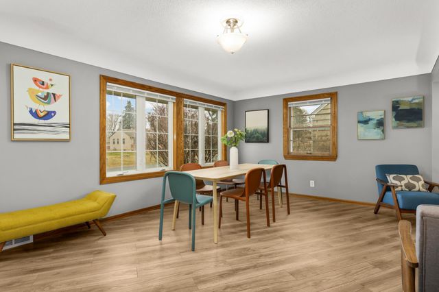 2194 Gardenette Drive N, White Bear Lake, MN 55110