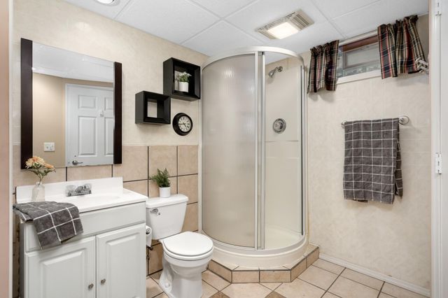 2194 Gardenette Drive N, White Bear Lake, MN 55110