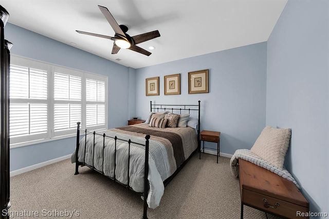 5001 Forest Valley, Clarkston, MI 48348