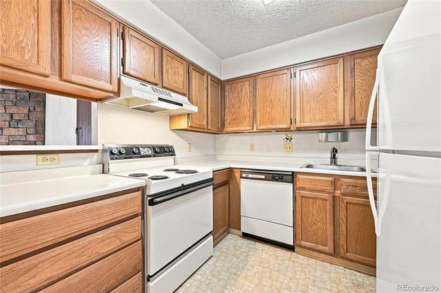 10251 W 44th Avenue 6-105, Wheat Ridge, CO 80033