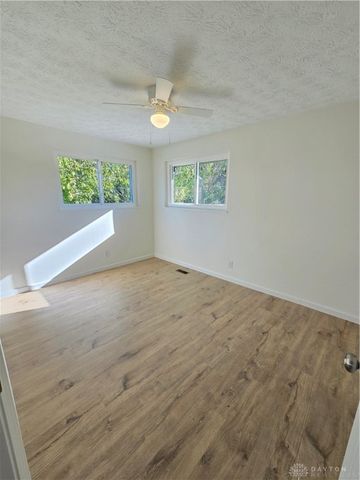 8111 Wescott Avenue, Fairborn, OH 45324