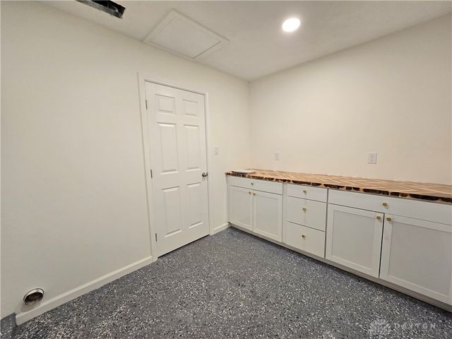 8111 Wescott Avenue, Fairborn, OH 45324