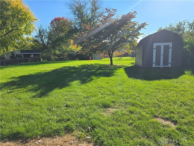 8111 Wescott Avenue, Fairborn, OH 45324