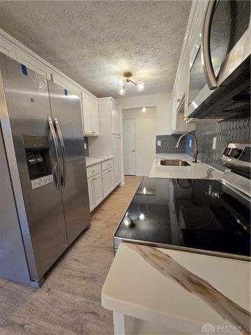 8111 Wescott Avenue, Fairborn, OH 45324