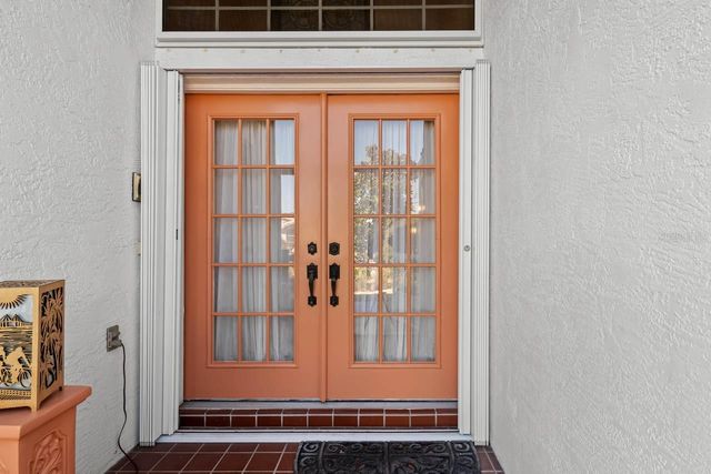 2021 BERRY ROBERTS DRIVE, Sun City Center, FL 33573