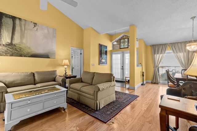 2021 BERRY ROBERTS DRIVE, Sun City Center, FL 33573