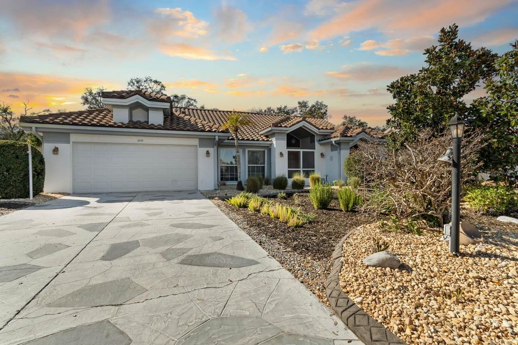 2021 BERRY ROBERTS DRIVE, Sun City Center, FL 33573