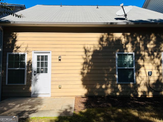 2042 Appaloosa Way, Conyers, GA 30012