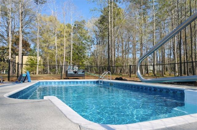 1515 Spanish Drive, Asheboro, NC 27205