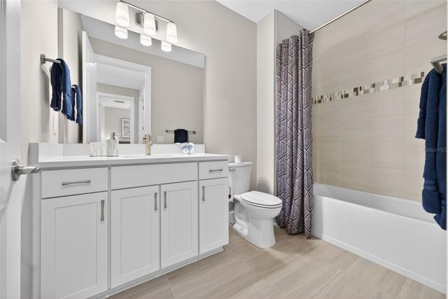 25049 PEARL LAKE CIRCLE, Englewood, FL 34223