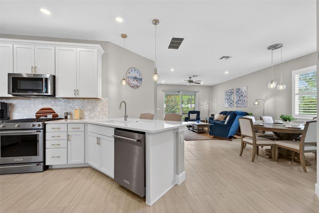25049 PEARL LAKE CIRCLE, Englewood, FL 34223