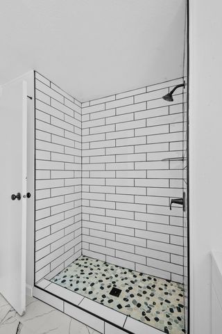 5505 W Tulare Avenue 64, Visalia, CA 93277