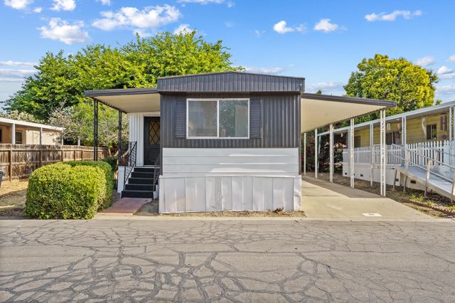 5505 W Tulare Avenue 64, Visalia, CA 93277