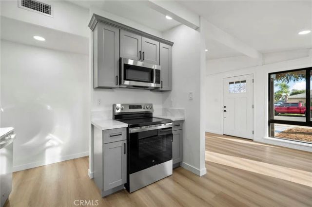 921 E 5th Street, Ontario, CA 91764