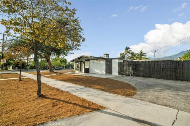 921 E 5th Street, Ontario, CA 91764