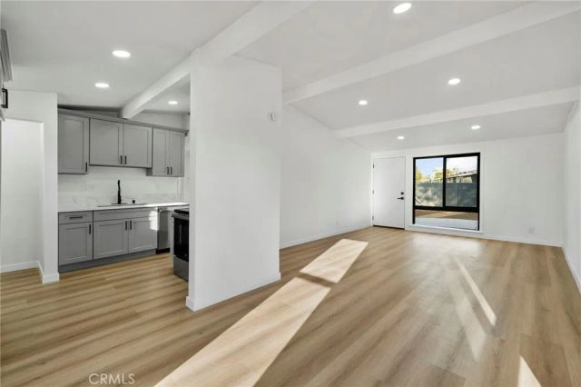 921 E 5th Street, Ontario, CA 91764