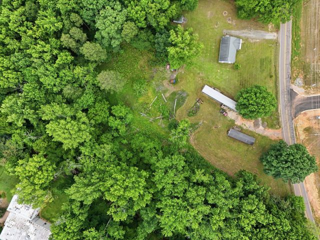 886 Old Greenville Road, Spartanburg, SC 29301