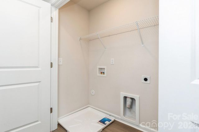 6248 Lowe Lane, Charlotte, NC 28214