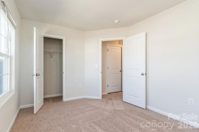 6248 Lowe Lane, Charlotte, NC 28214