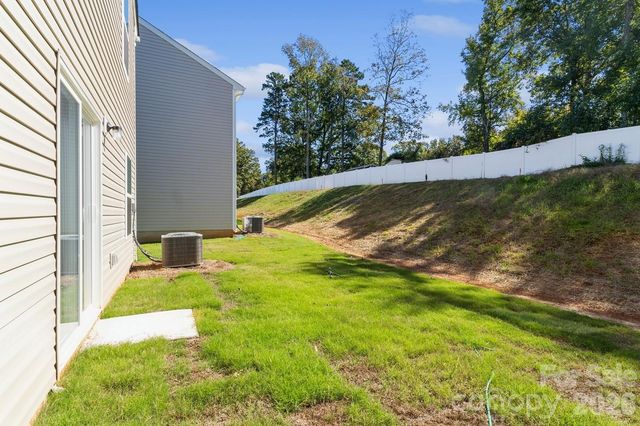 6248 Lowe Lane, Charlotte, NC 28214