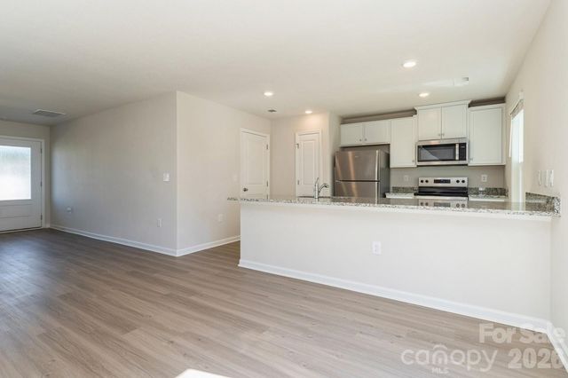 6248 Lowe Lane, Charlotte, NC 28214